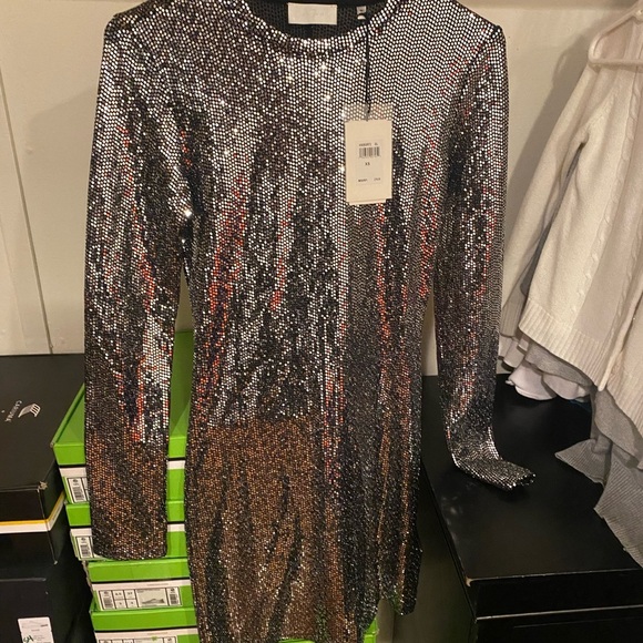 NWT|| 7 For All Mankind Sparkle Dress in size XS - Picture 5 of 10